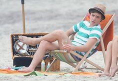 Edas Westwickas &bdquo;Gossip Girl&ldquo; filmavimo aik&scaron;telėje (2008 m.)