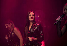 &bdquo;Queens of Roses&ldquo; koncertas