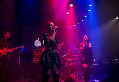 &bdquo;Queens of Roses&ldquo; koncertas