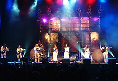 Grupė &bdquo;Žalvarinis&ldquo;