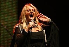 Bonnie Tyler &bdquo;Žalgirio&ldquo; arenoje