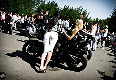 Akimirka iš „Bike Show Millennium 2011“