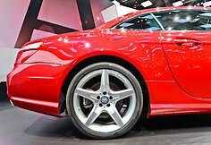 Automobilių ratlankiai Ženevos automobilių parodoje