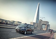 &bdquo;Nissan NV200&ldquo;: juodasis Londono taksi