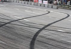 500 AG ir 2000 Nm turinčio sunkvežimio pasirodymas &bdquo;Drift Allstars&ldquo;
