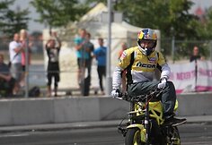 &bdquo;Aras freestyle&ldquo; triukai uždarytoje Kauno gatvėje