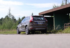„Volvo XC60“