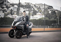 Novakas Džokovičius ir &bdquo;Peugeot&ldquo; 