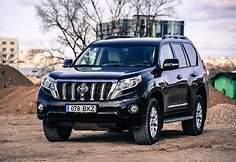 Atnaujintas &bdquo;Toyota Land Cruiser&ldquo;