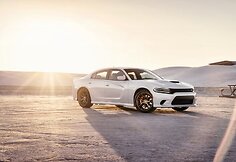 Greičiausias sedanas pasaulyje: „Dodge Charger SRT Hellcat“