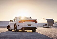 Greičiausias sedanas pasaulyje: „Dodge Charger SRT Hellcat“