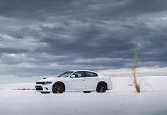 Greičiausias sedanas pasaulyje: „Dodge Charger SRT Hellcat“