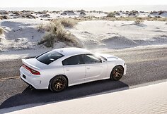 Greičiausias sedanas pasaulyje: „Dodge Charger SRT Hellcat“