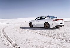 Greičiausias sedanas pasaulyje: „Dodge Charger SRT Hellcat“