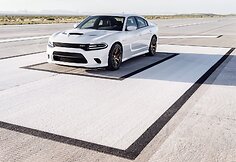 Greičiausias sedanas pasaulyje: „Dodge Charger SRT Hellcat“