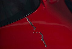 Sudaužytas „Ferrari Enzo“