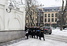 Tradicinės vėliavos pakėlimo ceremonijos akimirka