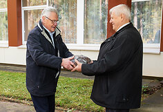 Naujuosiuose Valkininkuose (Varėnos raj.) duris atveria modernūs senjorų namai &bdquo;Pu&scaron;elė&ldquo;