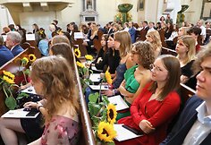 Geriausi Vilniaus abiturientai pagerbti Vilniaus universiteto &Scaron;v. Jonų bažnyčioje