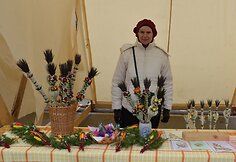Varėnos centre gerą pusdienį smagiai šurmuliavo septintą kartą suorganizuota Dzūkijos regiono priešvelykinė mugė „Auksalio kupkas“.