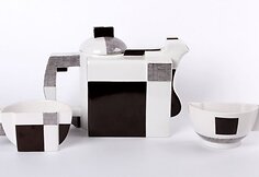 Black and white 2005m