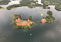 Per Lietuvą oro balionu