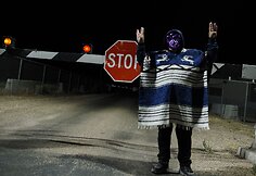Žmonės renkasi prie „Area 51“