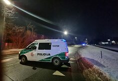 Ribojamas eismas dėl gaisro Eišiškių pl.