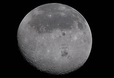 „Artemis“ astronautų užfiksuotas Mėnulis