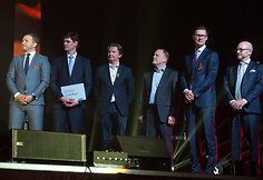 &bdquo;Investors&lsquo; Forum&ldquo; apdovanojimų akimirka