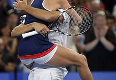 Agnieszka Radwanska ir Jerzy'is Janowiczius