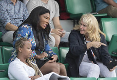 Besilaukianti Serena Williams stebi &bdquo;Roland Garros&ldquo; čempionatą 