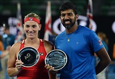 Kroato ir kanadietės duetas triumfavo &bdquo;Australian Open&ldquo; mi&scaron;rių porų turnyre