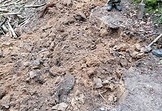 Pavilnių ir Verkių regioninių parkų darbuotojai užtveria takus kalnų dviratininkams.