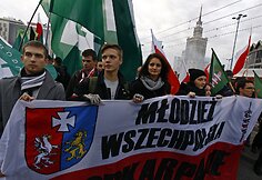 Lenkijos nacionalistų žygis Var&scaron;uvos gatvėmis