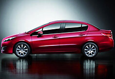 &bdquo;Peugeot 308&ldquo; sedanas