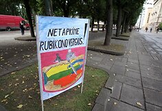 Vytauto &Scaron;ustausko vieni&scaron;as mitingas
