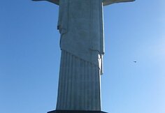 Kristaus statula Rio Dežaneire. Vienas labiausiai turistų lankomų objektų