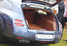 „Bentley Flying Star“
