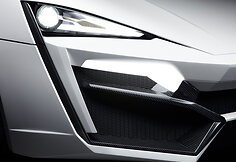 "Lykan HyperSport"