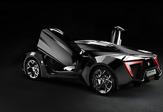"Lykan HyperSport"