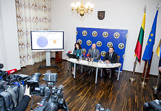 Margarita Dobrynina, Jovitas Ra&scaron;kevičius, Raimondas Vencius