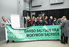Andriaus Tapino organizuojamas susitikimas su profesinių sąjungų ir organizacijų atstovais