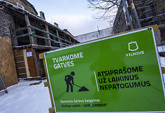 Avarinės būklės mūriniai sandėliukai Šv. Stepono gatvėje