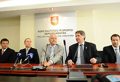 Paulius Klapatauskas, Margarita Čiuplytė, Rimantas Kveselaitis, Romas Vitkauskas ir Donatas Imbras