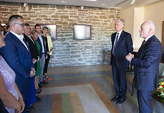 Gitanas Nausėda susitiko su Estijos lietuvių bendruomene