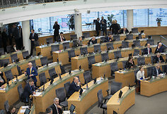 Seimas svarsto griežtinti tar&scaron;os kontrolę