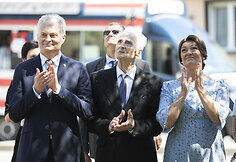Gitanas Nausėda, Diana Nausėdienė, Antanas Nausėda
