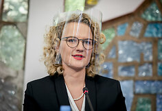 Au&scaron;rinė Armonaitė