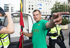 Mitinguotojai priartėjo prie Seimo